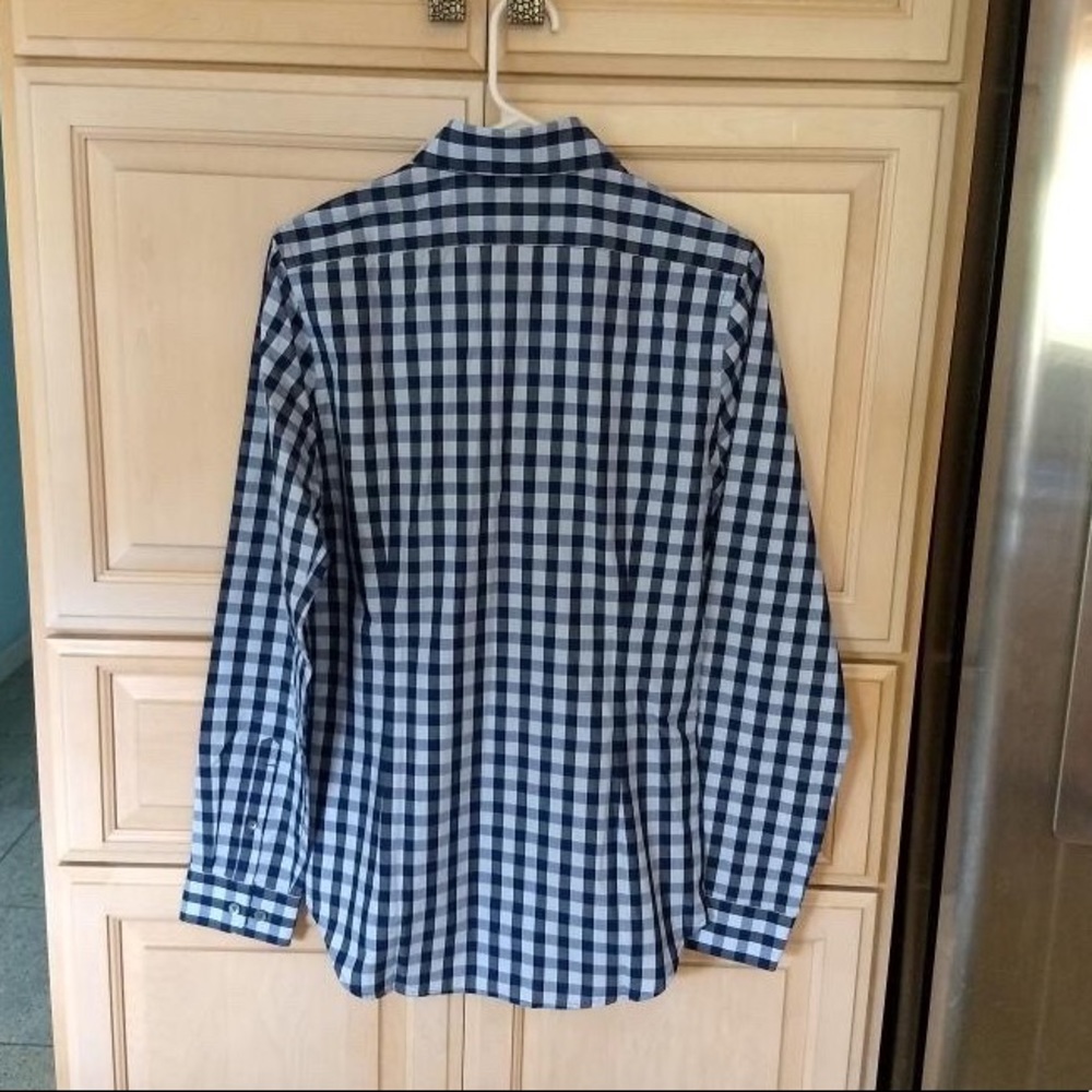 🆕 Express: Men’s Checkered Shirt - Picture 2 of 2